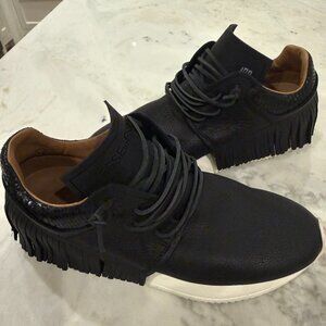 Esseutesse Black Fringe Leather Sneakers